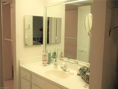 700 Valley Stream Dr #103, Naples, FL 34113 photo 11