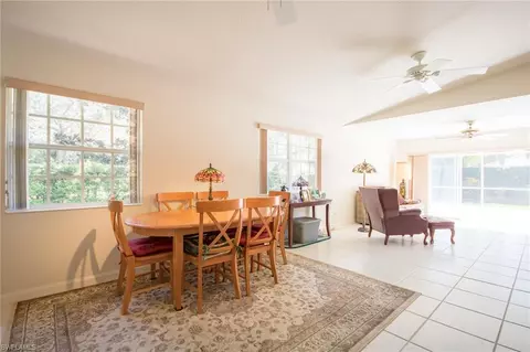 4137 Tabago Ln, Naples, FL 34119 photo 9