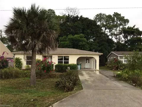 5461 Martin St, Naples, FL 34113 photo 1