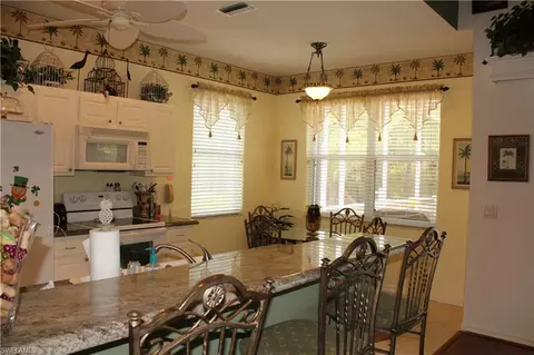 1008 Eastham Ct, Naples, FL 34104 photo 8