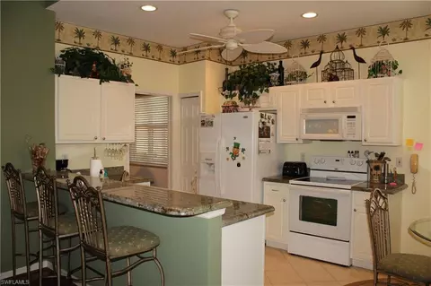 1008 Eastham Ct, Naples, FL 34104 photo 6