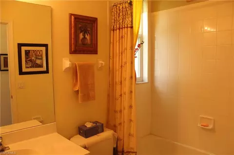 1008 Eastham Ct, Naples, FL 34104 photo 17