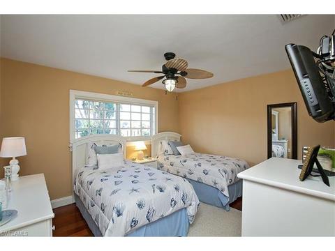 348 Seagull Ave, Naples, FL 34108 photo 17