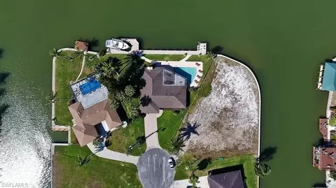 348 Seagull Ave, Naples, FL 34108 photo 8