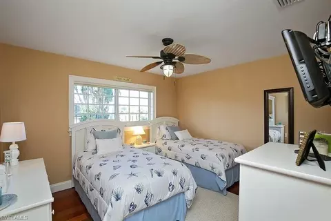348 Seagull Ave, Naples, FL 34108 photo 17