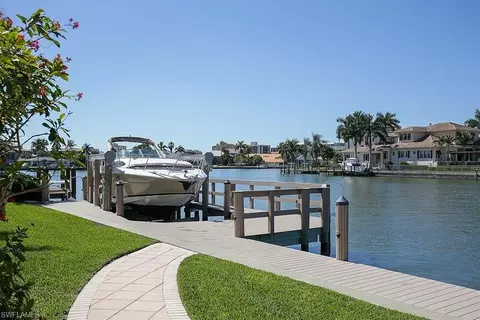 348 Seagull Ave, Naples, FL 34108 photo 20