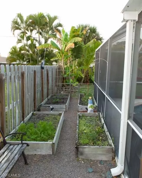 665 99th Ave N, Naples, FL 34108 photo 22