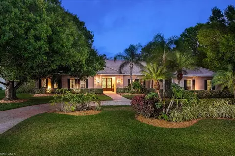 7368 Stonegate Dr, Naples, FL 34109 photo 2