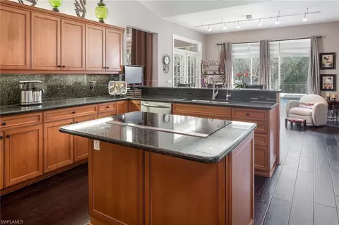 7368 Stonegate Dr, Naples, FL 34109 photo 9