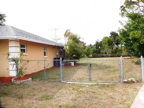 1701 45th Ter SW, Naples, FL 34116 photo 22
