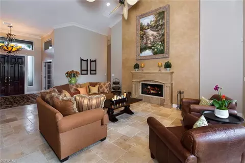 6782 Stonegate Dr, Naples, FL 34109 photo 8
