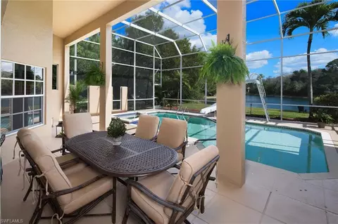 6782 Stonegate Dr, Naples, FL 34109 photo 5