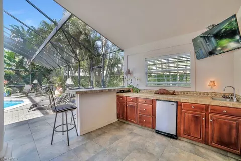60 Grey Wing Pt, Naples, FL 34113 photo 19
