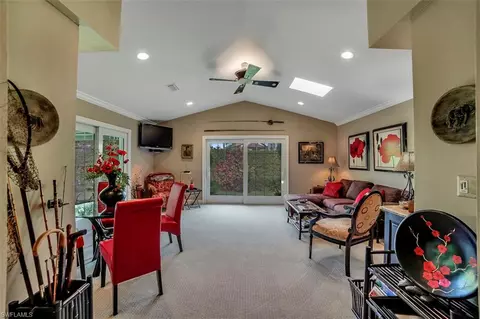 60 Grey Wing Pt, Naples, FL 34113 photo 3