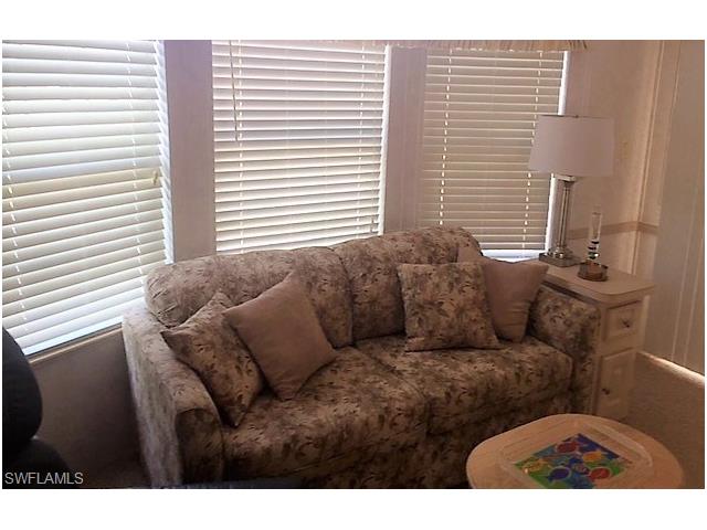393 Leopard Ln #393, Naples, FL 34114 photo 16