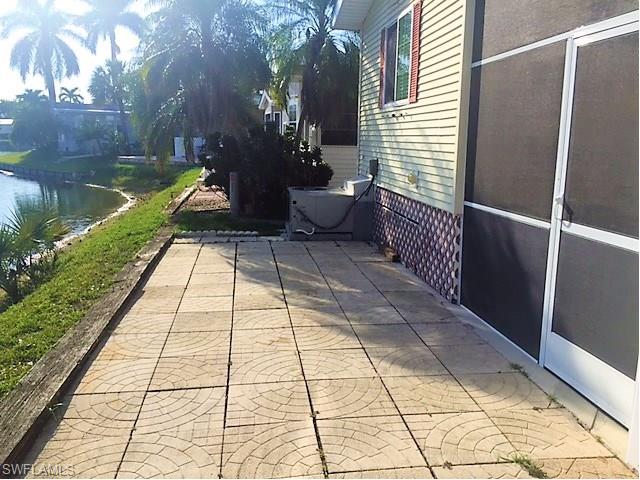 393 Leopard Ln #393, Naples, FL 34114 photo 7