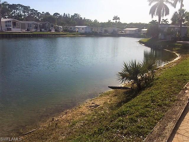 393 Leopard Ln #393, Naples, FL 34114 photo 8