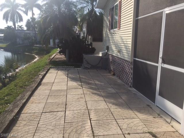 393 Leopard Ln #393, Naples, FL 34114 photo 3