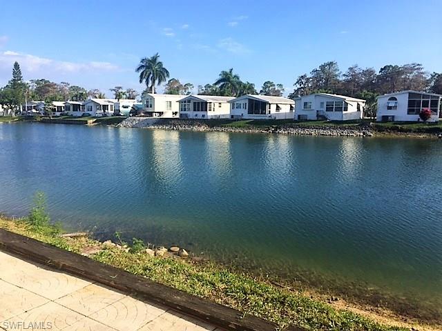 393 Leopard Ln #393, Naples, FL 34114 photo 9