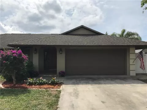 34 Willoughby Dr, Naples, FL 34110 photo 3