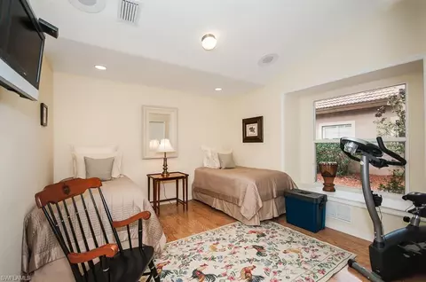210 Silverado Dr, Naples, FL 34119 photo 6