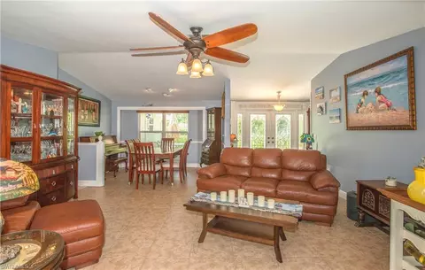 3048 Round Table Ln, Naples, FL 34112 photo 9