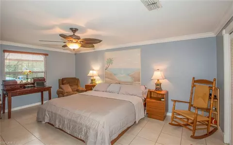 3048 Round Table Ln, Naples, FL 34112 photo 16
