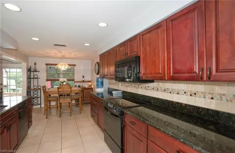 3048 Round Table Ln, Naples, FL 34112 photo 13