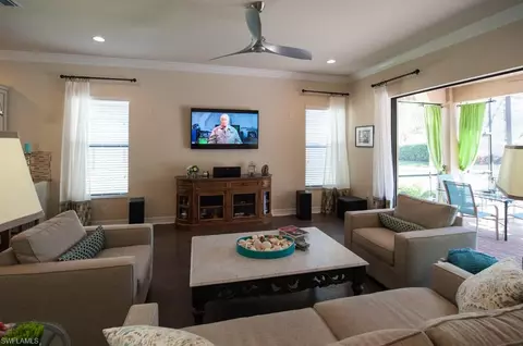 3199 Pacific Dr, Naples, FL 34119 photo 5