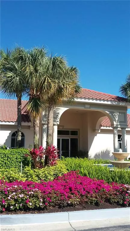 37 High Point Cir E #504, Naples, FL 34103 photo 9