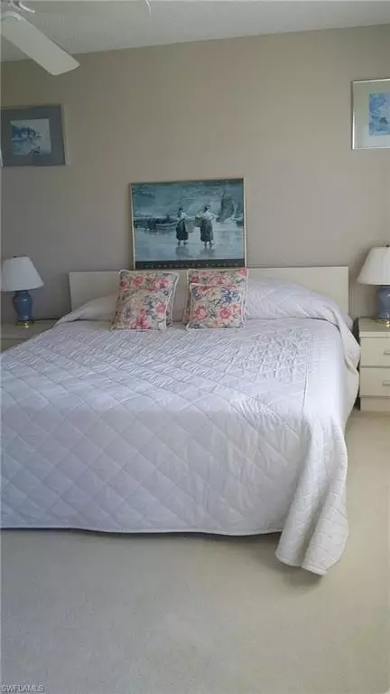 37 High Point Cir E #504, Naples, FL 34103 photo 11
