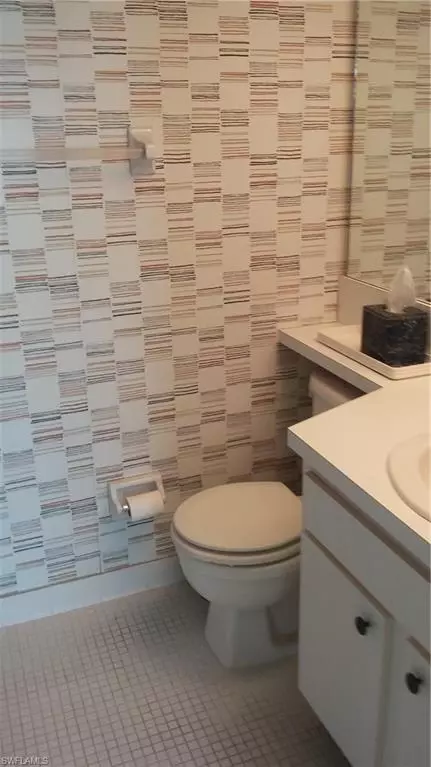 37 High Point Cir E #504, Naples, FL 34103 photo 13