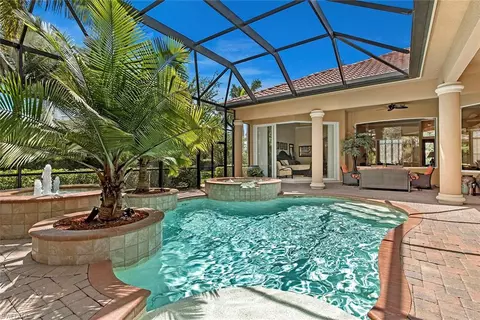 7864 Classics Dr, Naples, FL 34113 photo 14