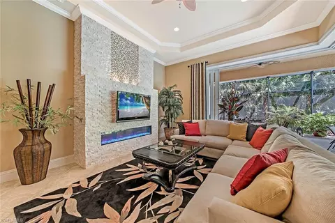 7864 Classics Dr, Naples, FL 34113 photo 8