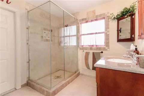 10353 Winterview Dr, Naples, FL 34109 photo 22