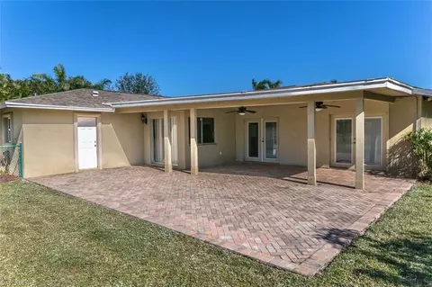 10353 Winterview Dr, Naples, FL 34109 photo 4