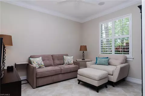 323 Saddlebrook Ln, Naples, FL 34110 photo 14