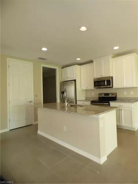 14943 Edgewater Cir, Naples, FL 34114 photo 18