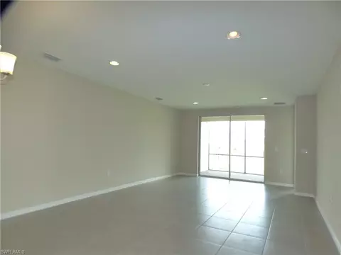 14943 Edgewater Cir, Naples, FL 34114 photo 14