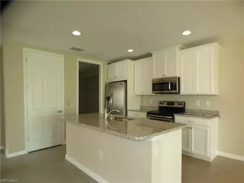 14943 Edgewater Cir, Naples, FL 34114 photo 16