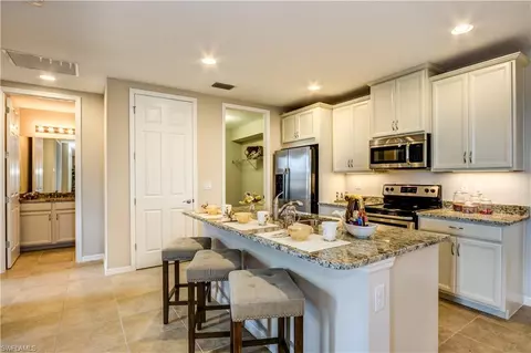 14944 Edgewater Cir, Naples, FL 34114 photo 10