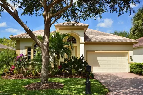 19018 Ridgepoint Dr, Estero, FL 33928 photo 1