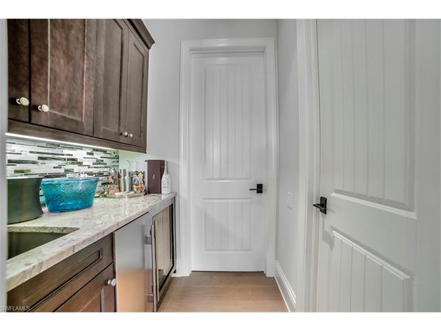 11904 Hedgestone Ct, Naples, FL 34120 photo 21