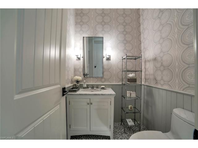 11904 Hedgestone Ct, Naples, FL 34120 photo 22