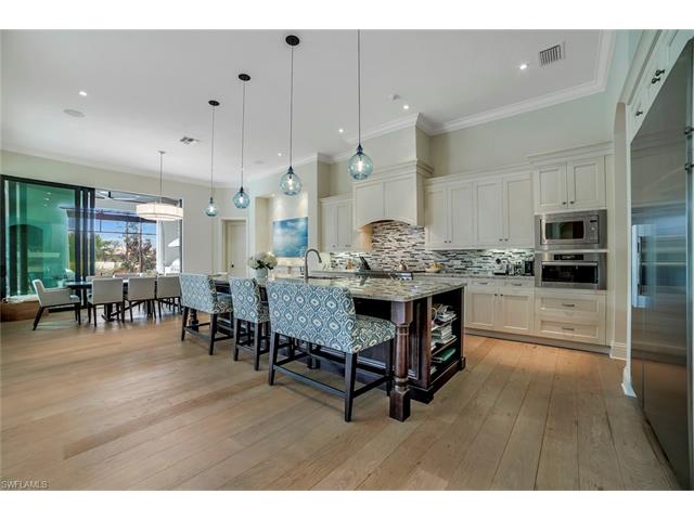 11904 Hedgestone Ct, Naples, FL 34120 photo 5