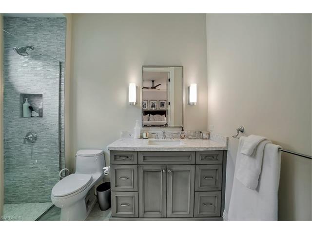 11904 Hedgestone Ct, Naples, FL 34120 photo 15