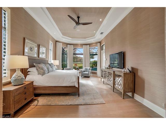 11904 Hedgestone Ct, Naples, FL 34120 photo 9