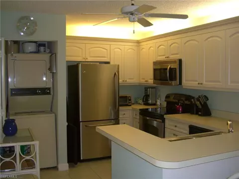 575 Augusta Blvd #6, Naples, FL 34113 photo 3