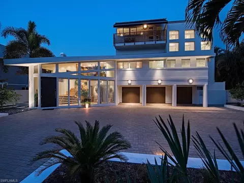 1925 Gordon Dr E, Naples, FL 34102 photo 3