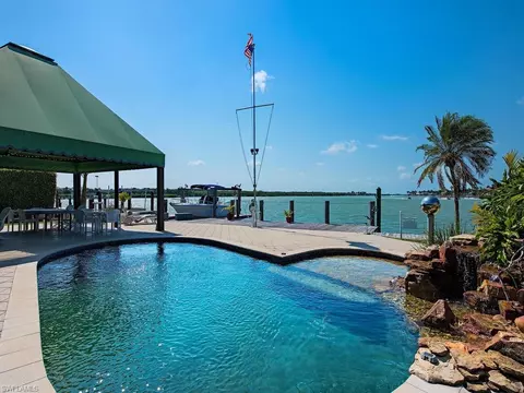 2605 Tarpon Rd, Naples, FL 34102 photo 6